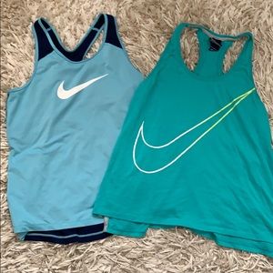 Nike tank top set